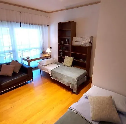Sorbara Luxury No 01 דירה