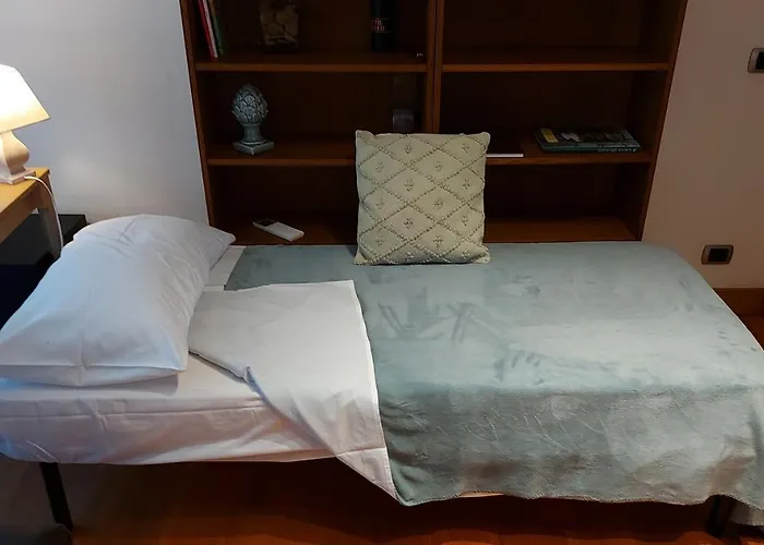 Sorbara Luxury No 01 דירה