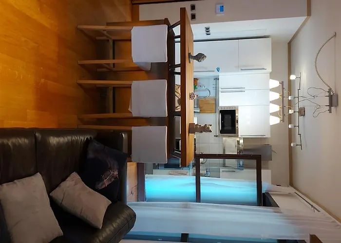 Sorbara Luxury No 01 דירה